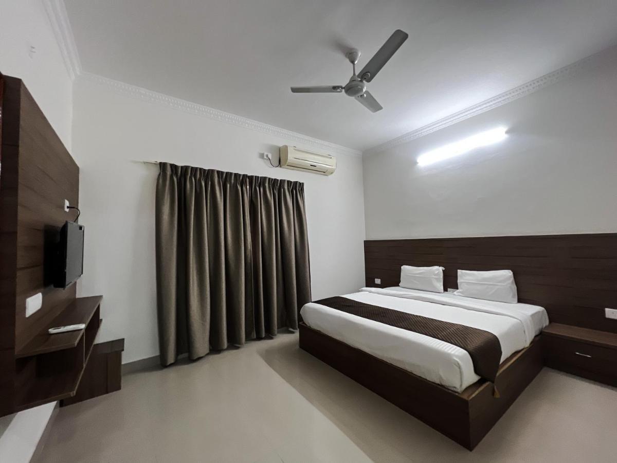 Hotel Elite By Agira Hotels-Free Airport Pickup Or Drop Yelahanka Екстериор снимка